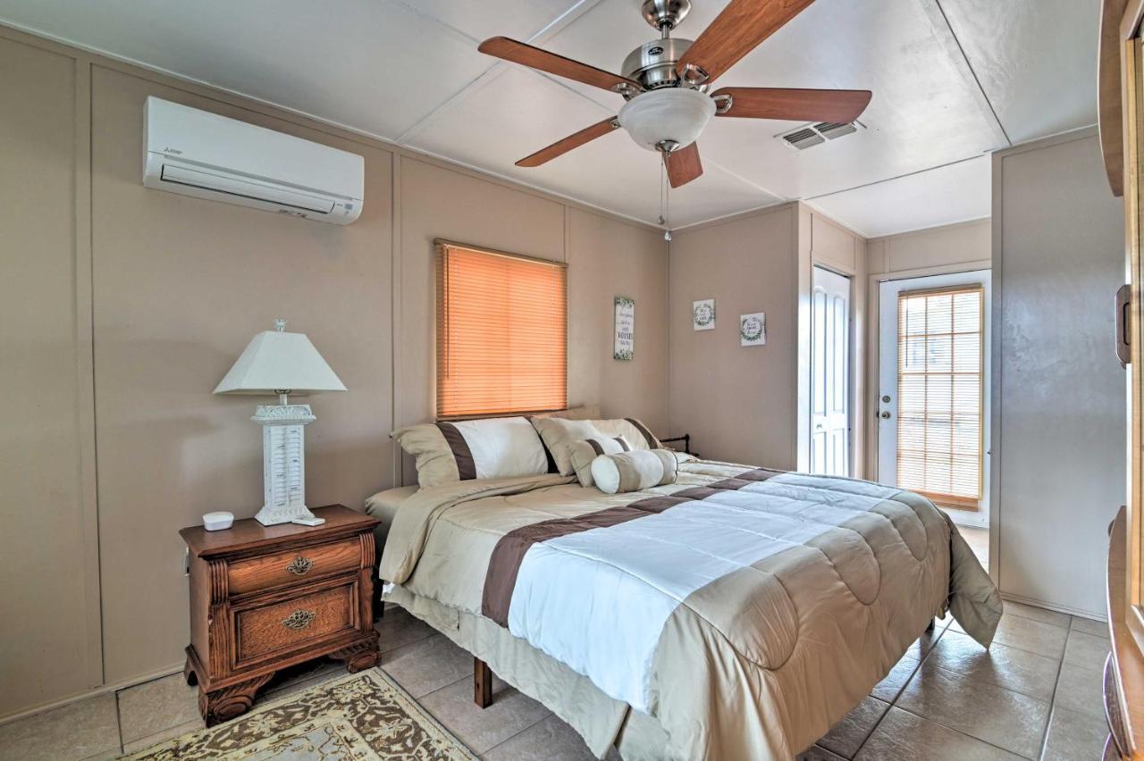Pet-Friendly Auburndale House With Lake Views! 외부 사진