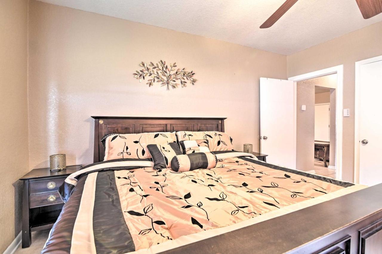 Pet-Friendly Auburndale House With Lake Views! 외부 사진